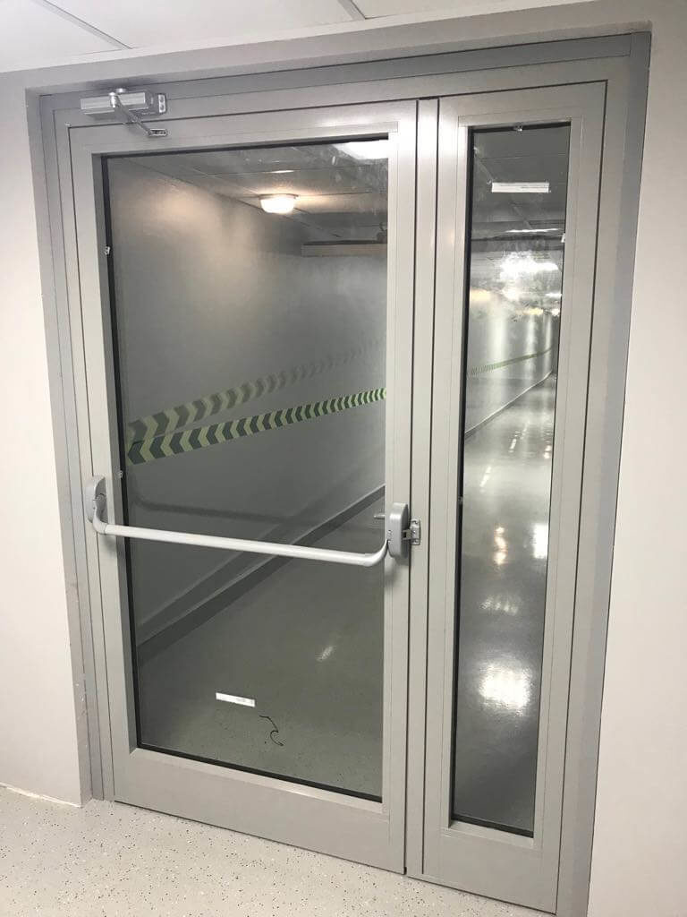 Алюминиевая дверь 900×2200 мм. GFTD37204 Алюминиевая дверь 900×2200 мм. GFTD37204