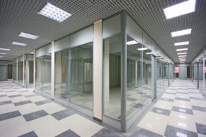 Торговая алюминиевая перегородка для шоурума